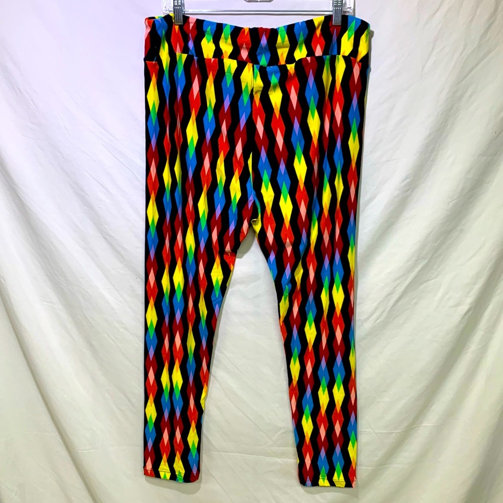 NWOT Lularoe TC2 Leggings with Rainbow diamonds